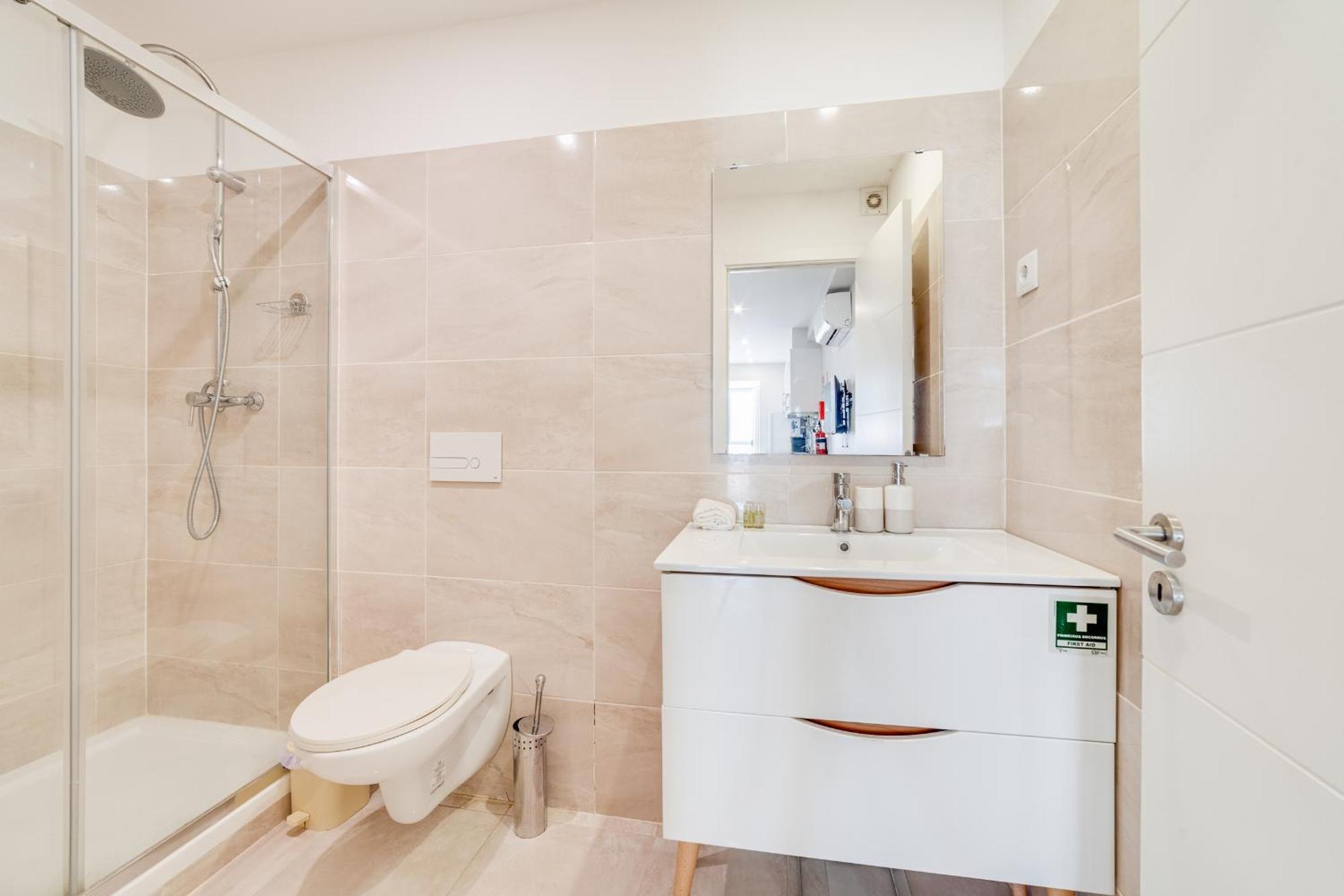 Lapa Charm Apartments With Patio Lisbona Esterno foto