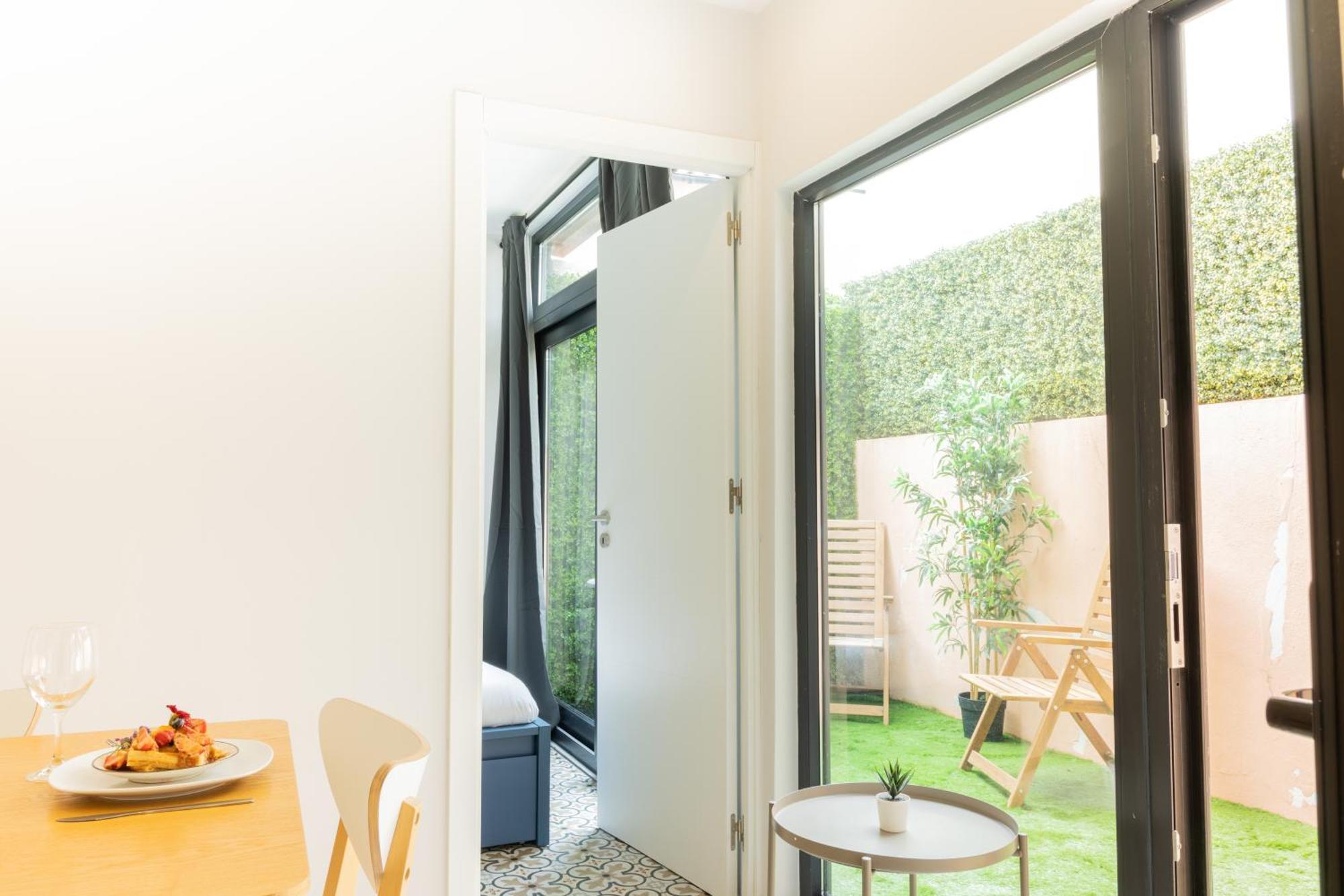 Lapa Charm Apartments With Patio Lisbona Esterno foto