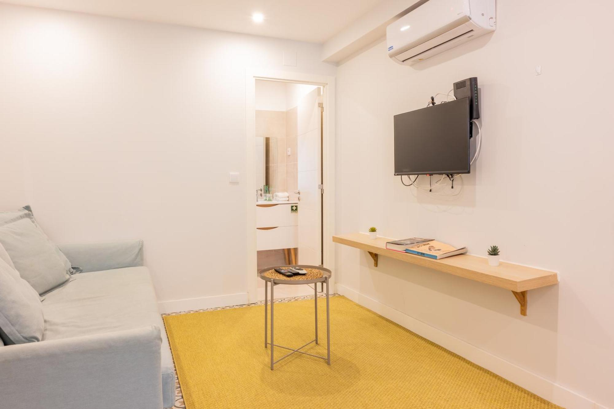 Lapa Charm Apartments With Patio Lisbona Esterno foto